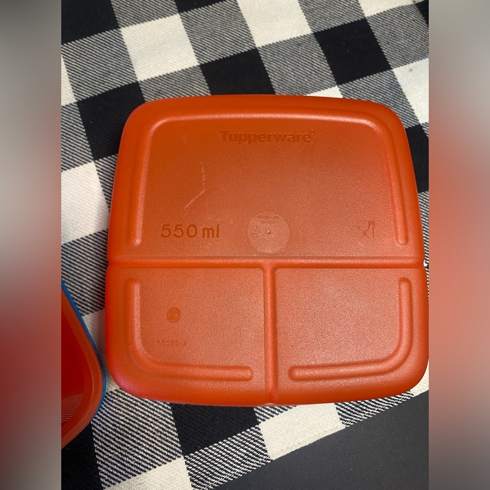 Tupperware Lunch It Divided Container Vibrant Blue and Orange Set‎ - Picture 6 of 7